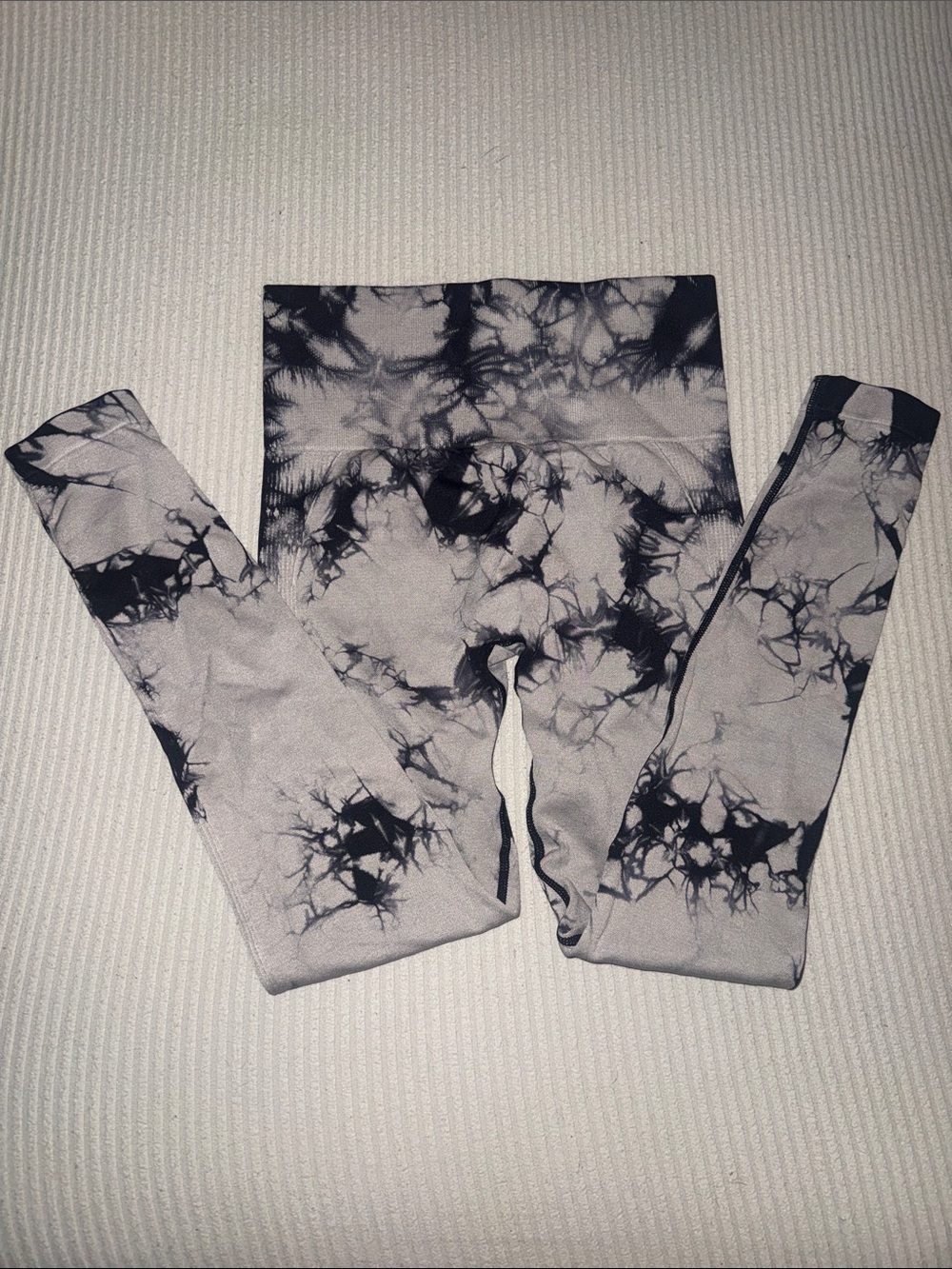 High-Waist Scrunch Bum Tie-Dye Leggings - Black & Gray